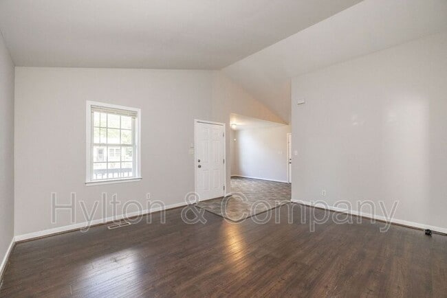 Building Photo - 1506 New York Ave