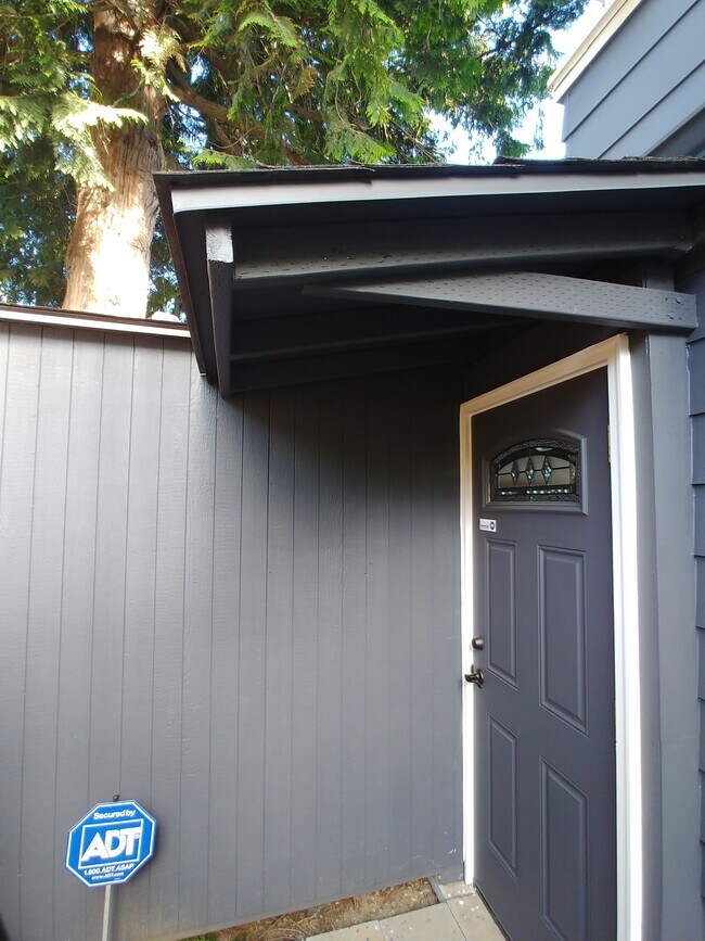 Building Photo - 4505 40th Ave SW