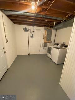 Building Photo - 704 Kings Ln