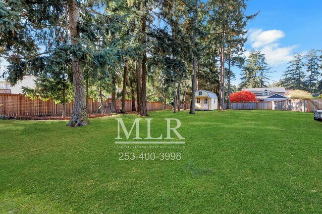 Building Photo - Half-Acre Corner Lot with Hot Tub, Deck, a...