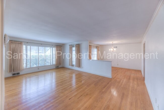 Building Photo - For Lease | Midtown Tulsa | Available Now!