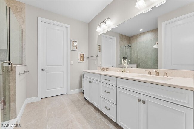 Building Photo - 2609 Seychelles Cir