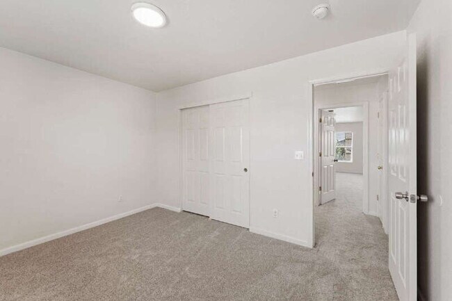 Building Photo - 8828 Billfish Way