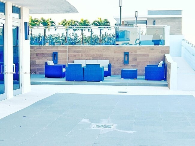 Building Photo - 7901 Hispanola Ave