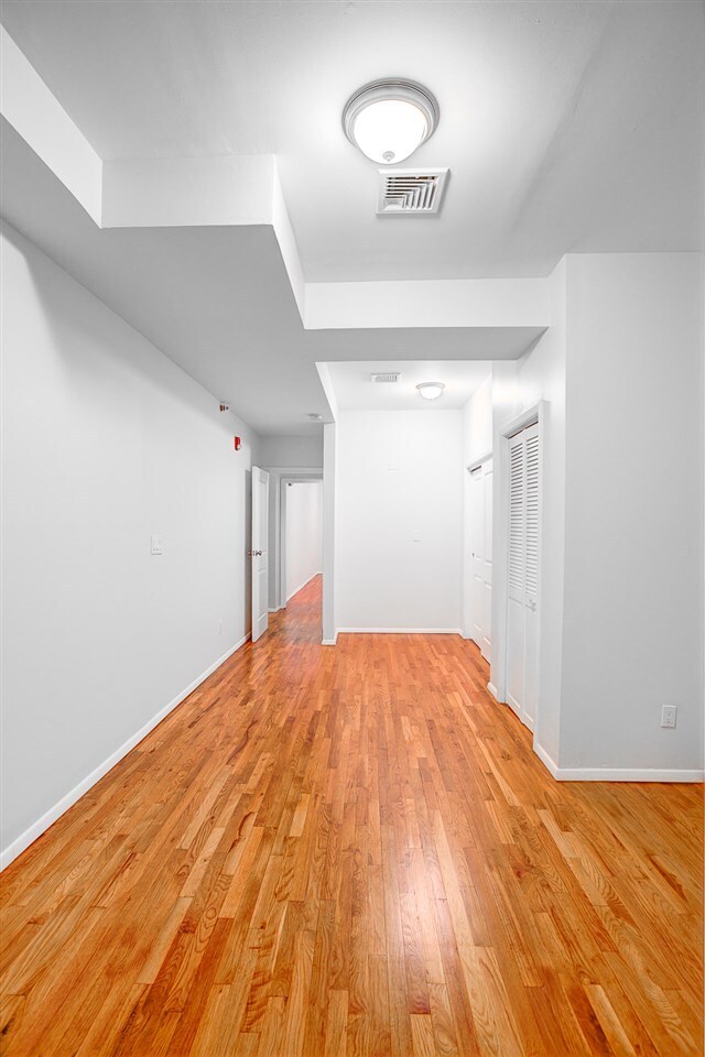 Building Photo - 132 Jefferson St