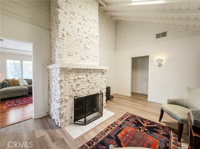 Building Photo - 4332 Sunnyslope Ave