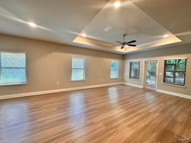 Building Photo - 3892 Hawks Landing Cir