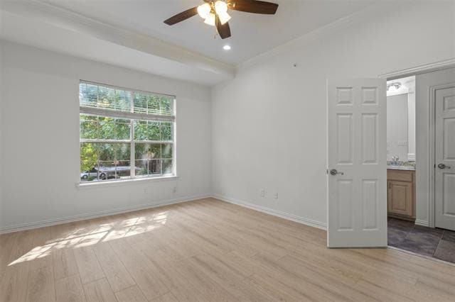 Building Photo - 4452 Jardin St