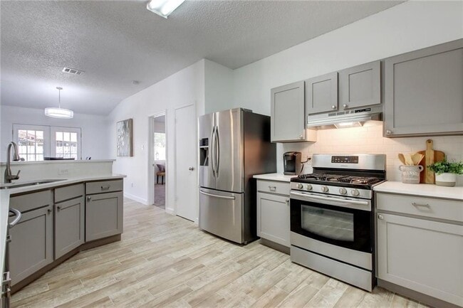 Building Photo - 1502 Mayapple St