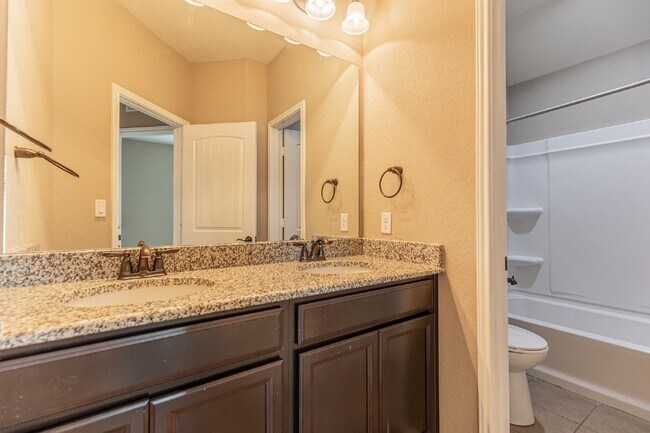 Building Photo - 12939 Texas Gold