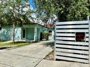 Building Photo - 513 NW 77th St