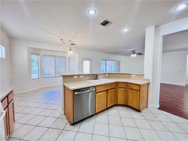 Building Photo - 3047 Hickory Valley Rd