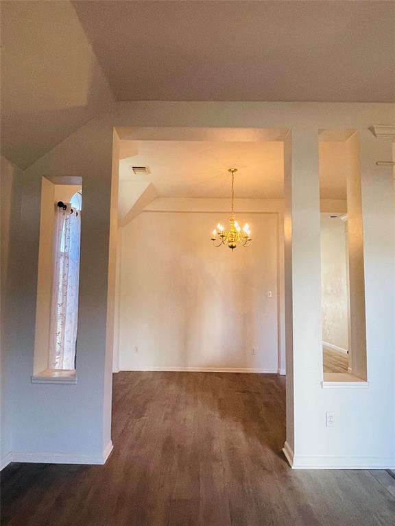 Building Photo - 1513 Cherokee Run