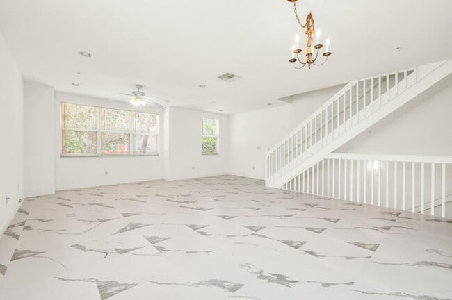 Building Photo - 447 Corte Madera Ln