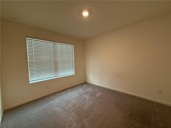 Building Photo - 3517 Condor Ct