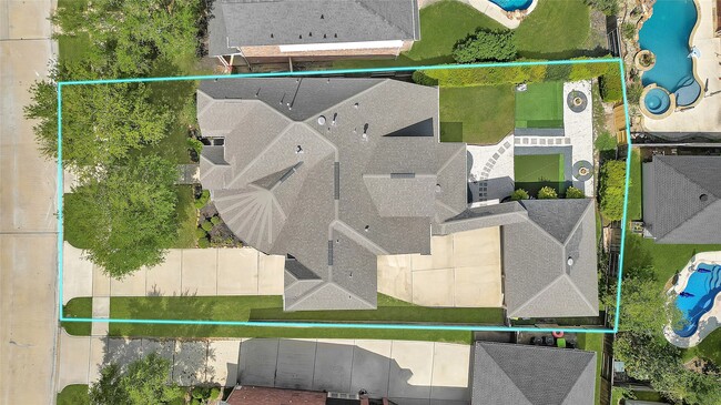 Building Photo - 28214 Churchill Ct