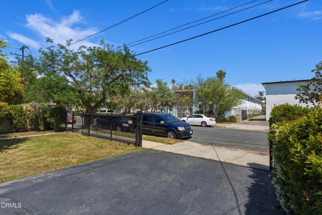 Building Photo - 250 S Ave 55