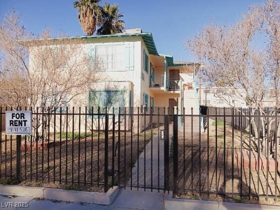 Building Photo - 412 S Maryland Pkwy