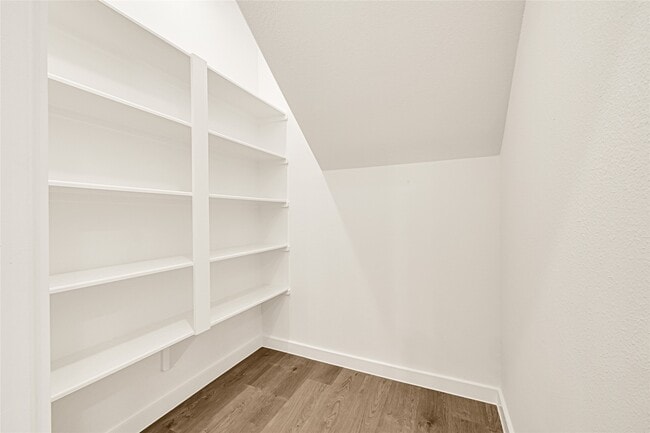 Building Photo - 17115 Bluebonnet Creek Trl