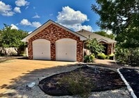 Building Photo - 219 Oak Hill Dr