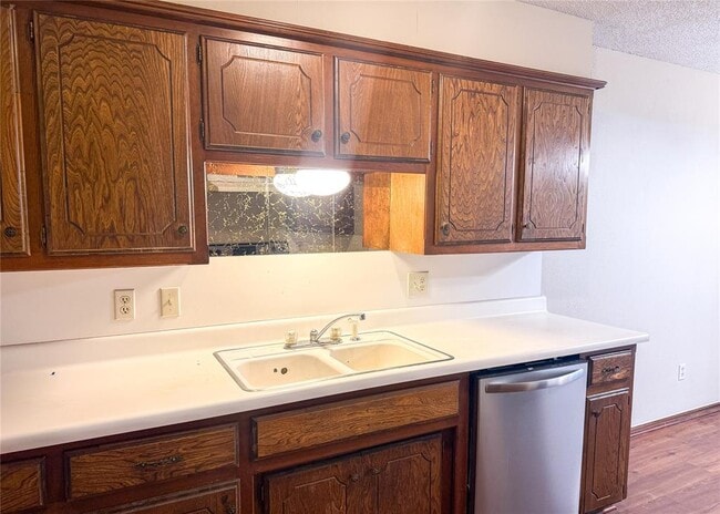 Building Photo - 101 Sahoma Terrace