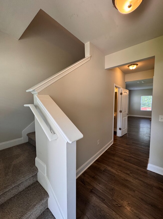 Building Photo - Just Listed! Stunning Duncan Home Minutes from BMW, GSP & I-85