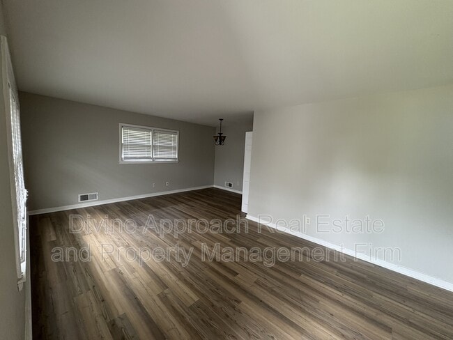 Building Photo - 1128 50th St Ensley