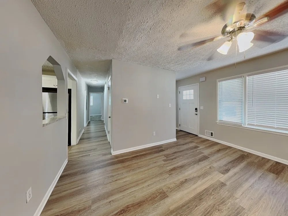 Building Photo - 4174 Renfrew Ct SW