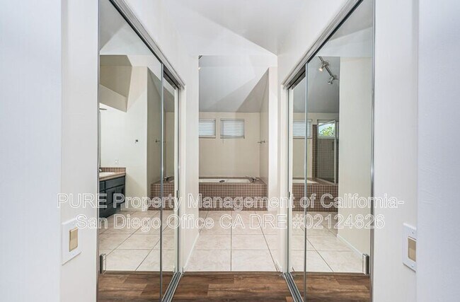 Building Photo - 12678 Picrus St