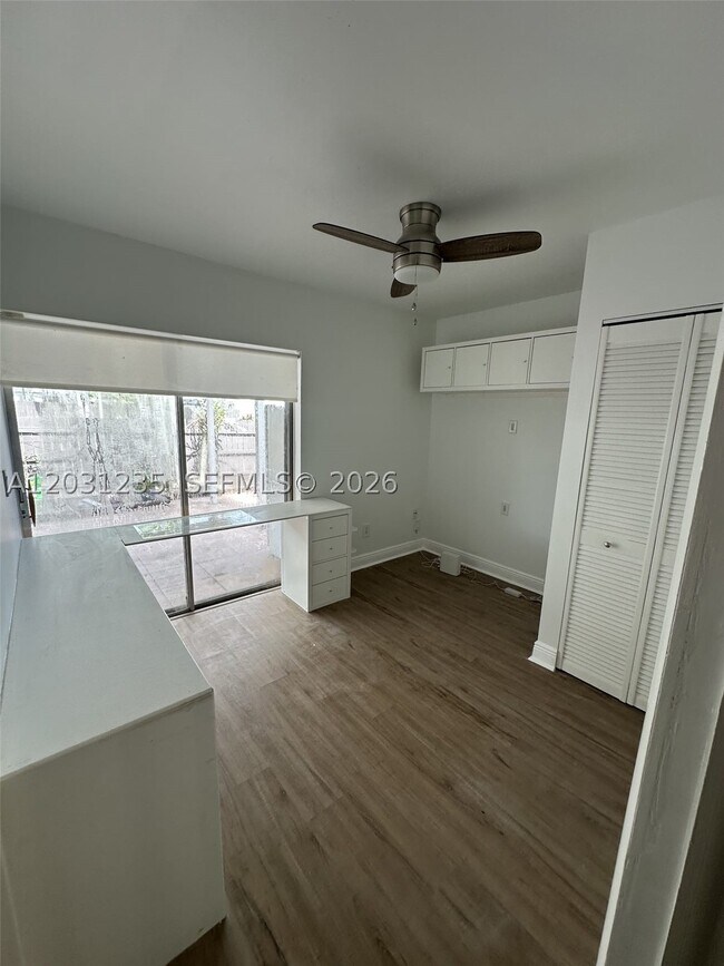 Building Photo - 7112 SW 113th Ct