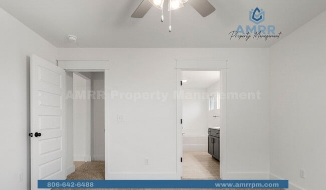 Building Photo - New Beginnings Start At AMRR: 4 Bedroom at Yorktown! Available NOW!