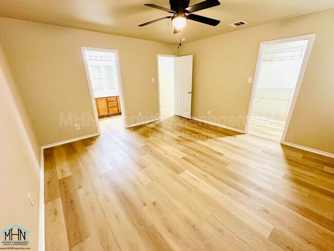 Building Photo - 8914 Roaring Spg