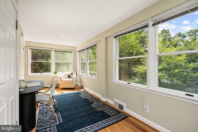 Building Photo - 4008 Rosemary St