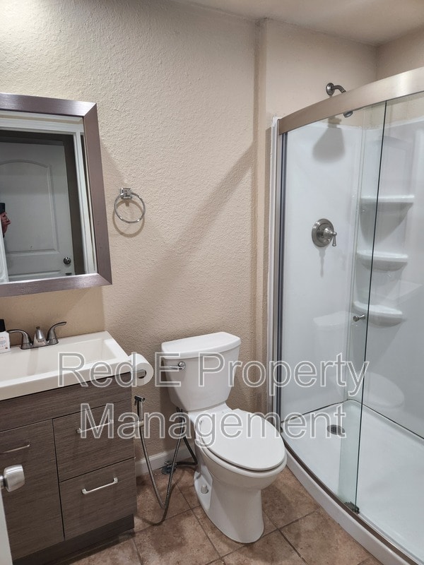 Building Photo - 1806 Ayleth Ave