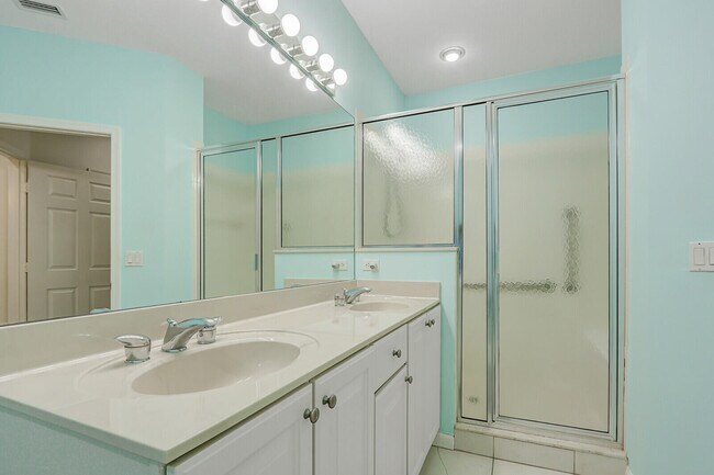 Building Photo - 8931 Sandshot Ct
