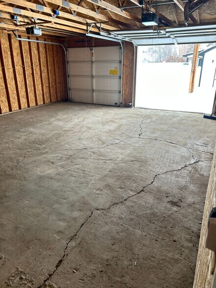 Building Photo - 3709 3rd Ave N