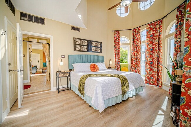 Building Photo - 3404 American Dr