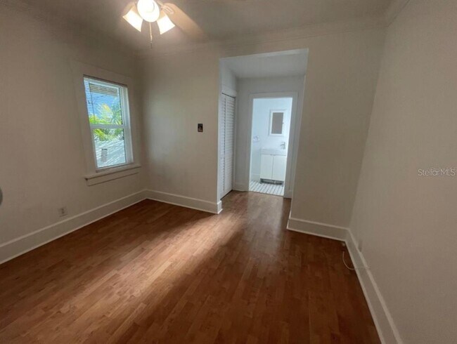 Building Photo - 1231 Highland St N