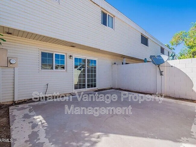 Building Photo - 6526 S McAllister Ave