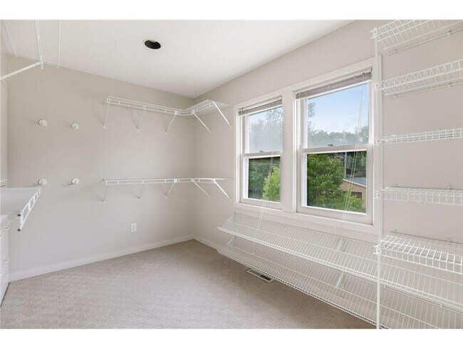 Building Photo - 3721 Upton Ave S