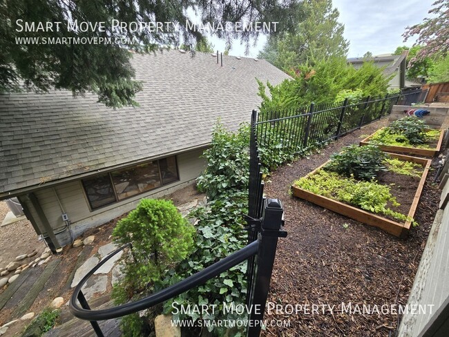 Building Photo - 945 Hearthstone Dr