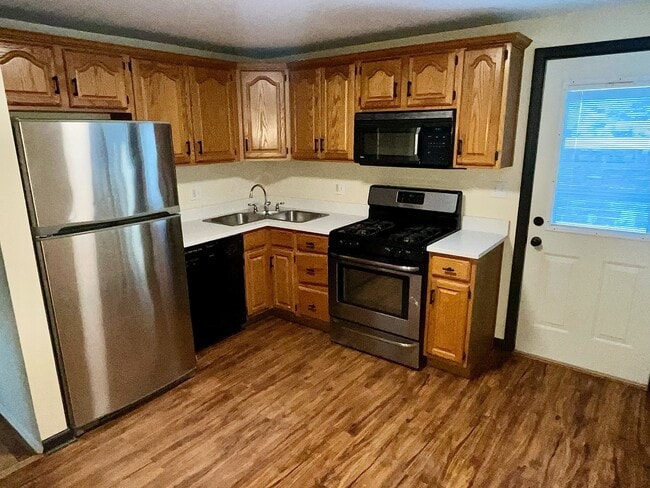 Building Photo - 3751 Grant St