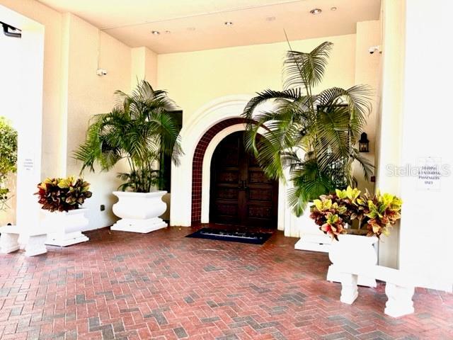 Building Photo - 4886 Yacht Club Dr