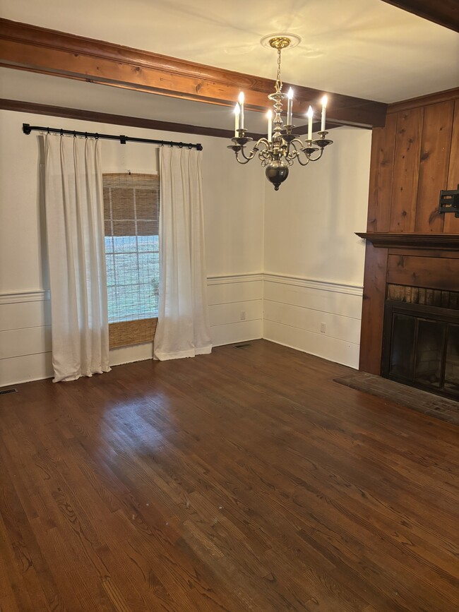 Building Photo - 3748 Lassiter Mill Rd