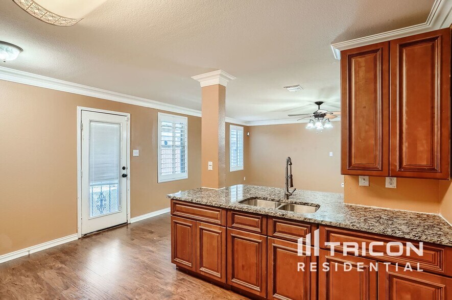 Building Photo - 1028 Badger Run
