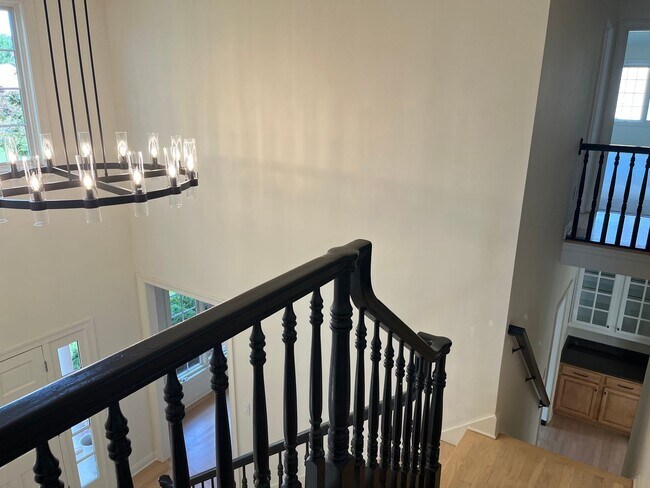 Building Photo - Luxurious Home in Legend of Bristlecomb