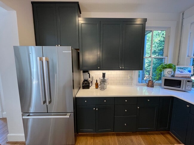 Building Photo - Incredible 3BD, 2.5BA House in Boylan Heig...