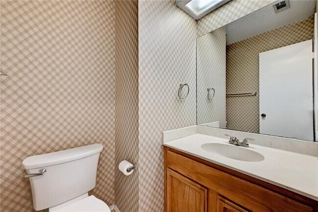 Building Photo - 12915 Modena Trail