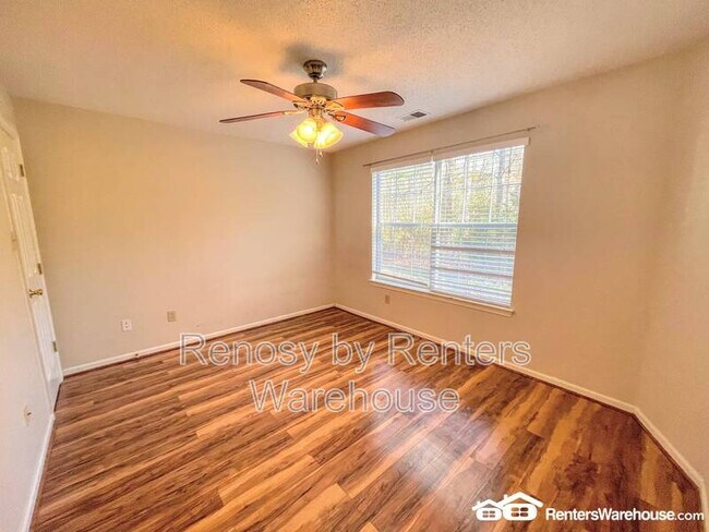 Building Photo - 539 Seahorse Run