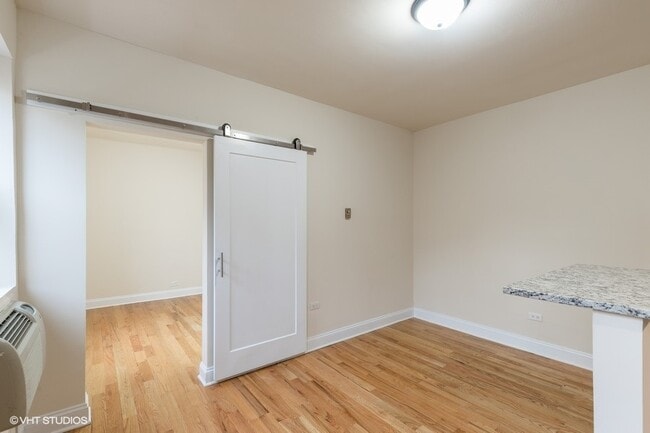 Building Photo - 1430 N Dearborn Pkwy